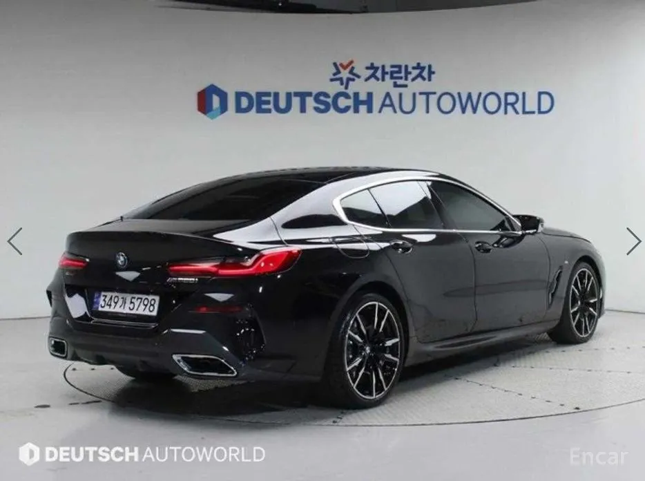 Фото 2 - BMW 8 Series