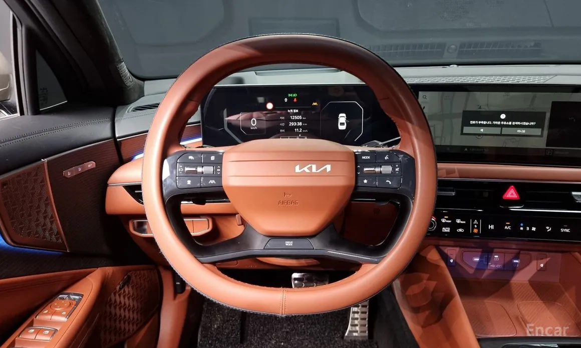 Фото 13 - Kia K8