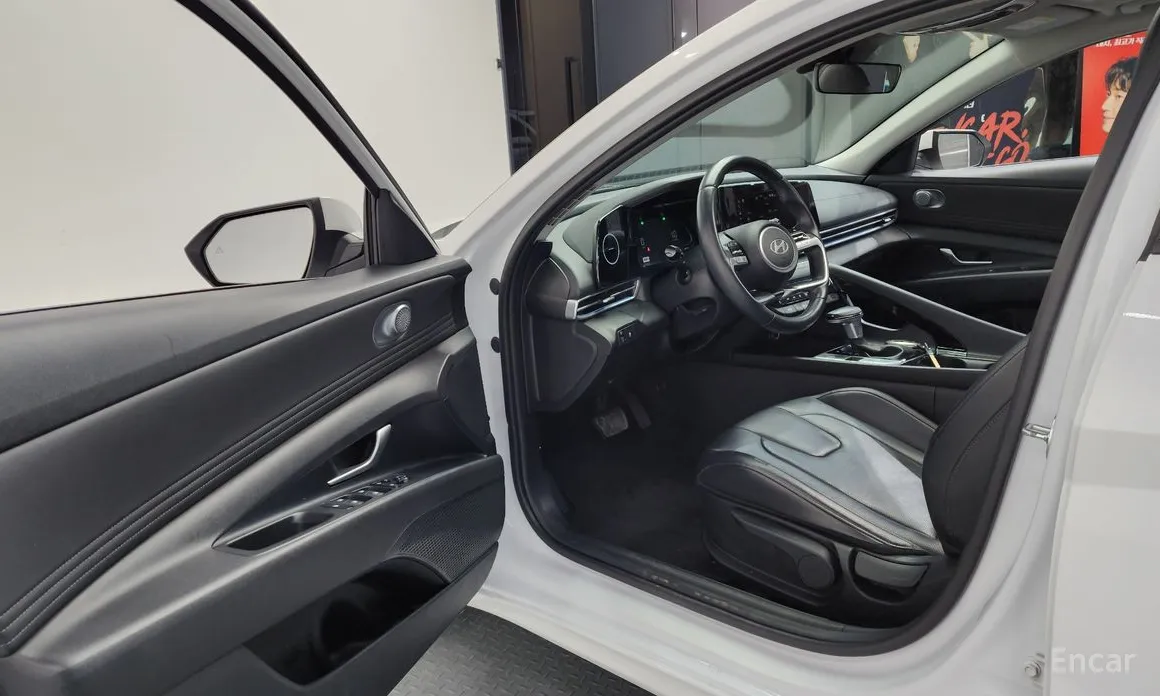 Фото 10 - Hyundai Avante