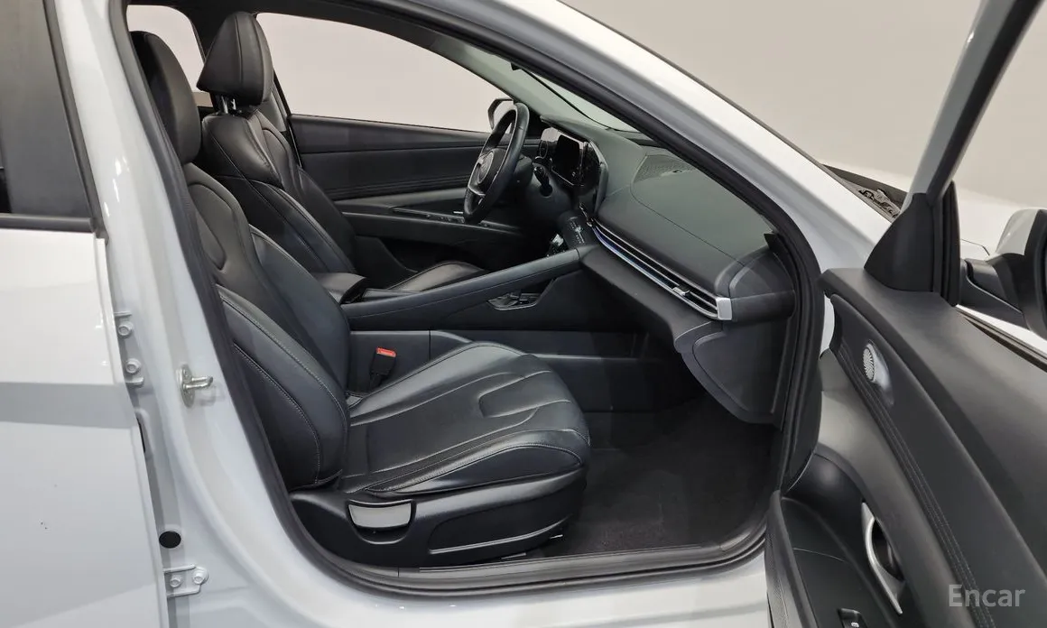 Фото 11 - Hyundai Avante