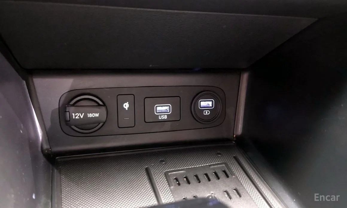 Фото 19 - Hyundai Sonata