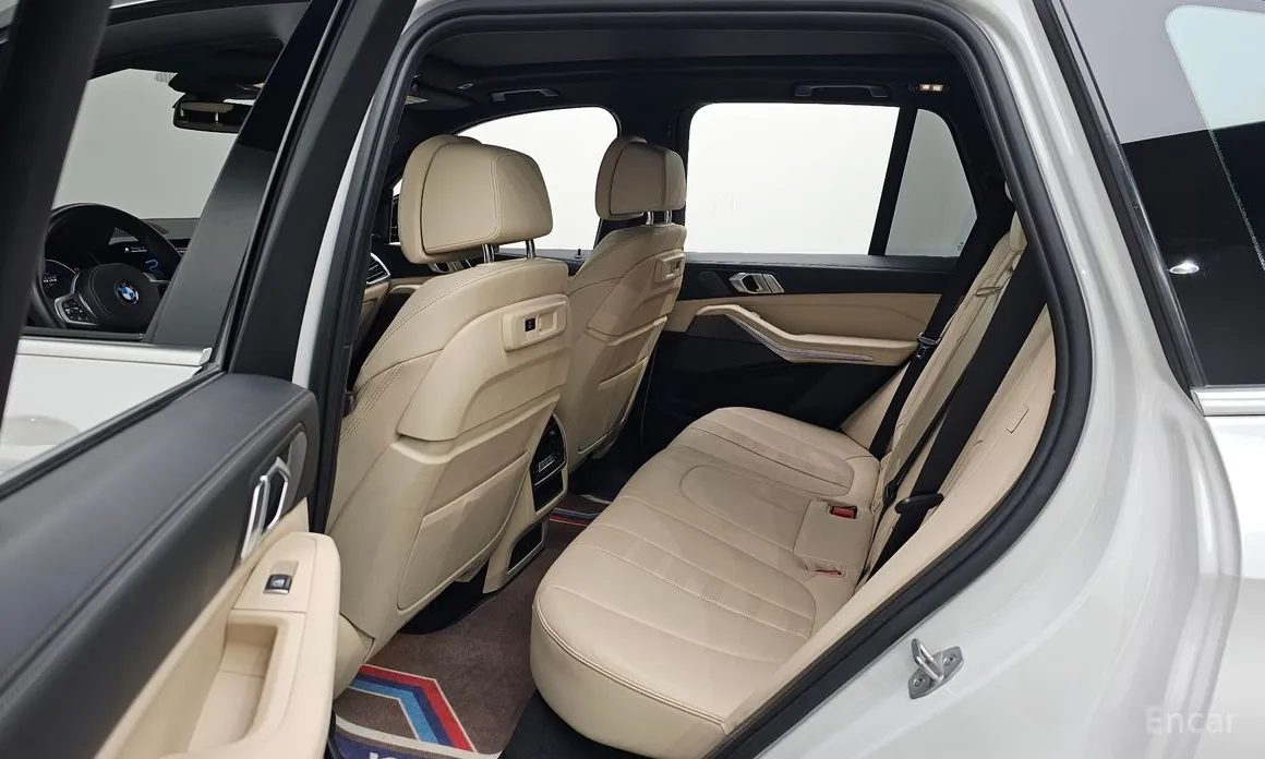 Фото 12 - BMW X5