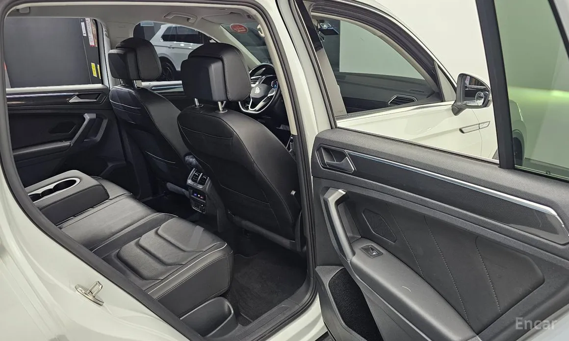 Фото 13 - Volkswagen Tiguan