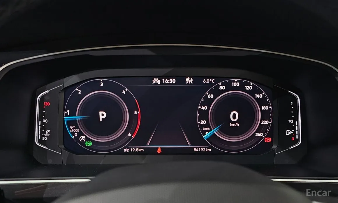 Фото 8 - Volkswagen Tiguan