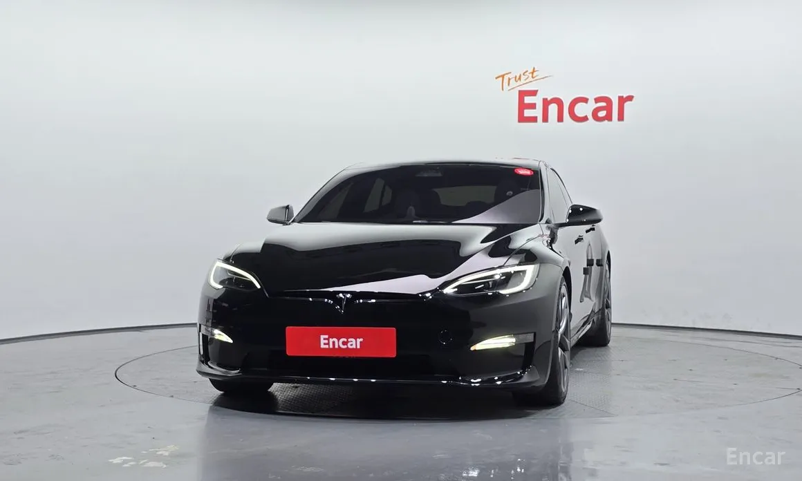 Фото 3 - Tesla Model S