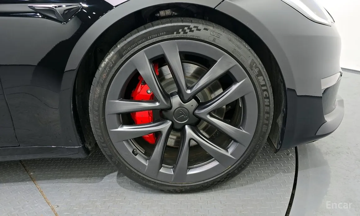 Фото 5 - Tesla Model S