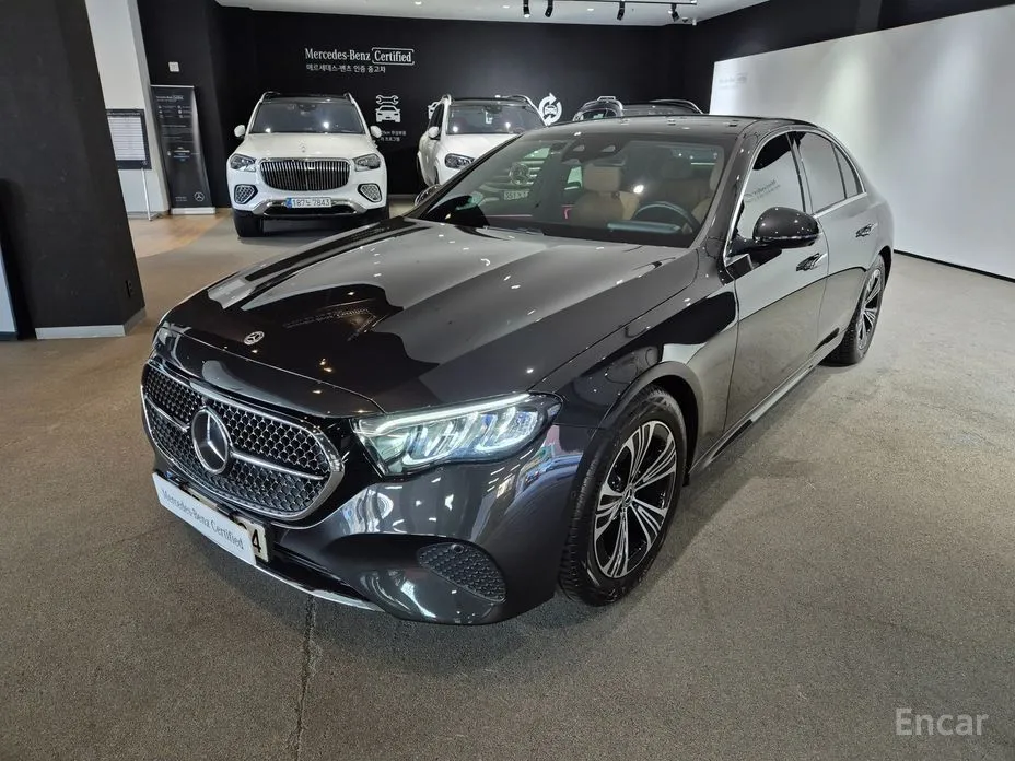 Фото 1 - Mercedes-Benz E-Class