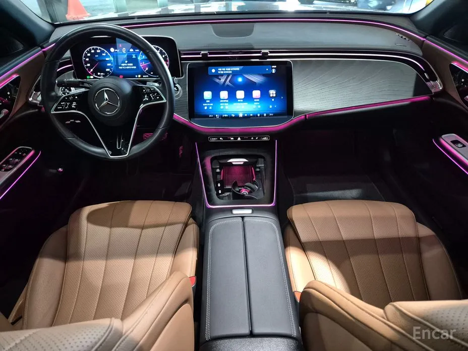 Фото 7 - Mercedes-Benz E-Class