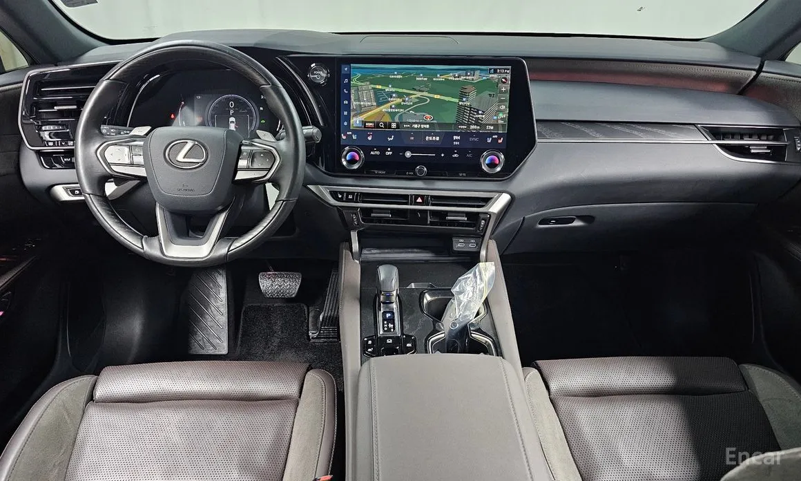 Фото 7 - Lexus RX