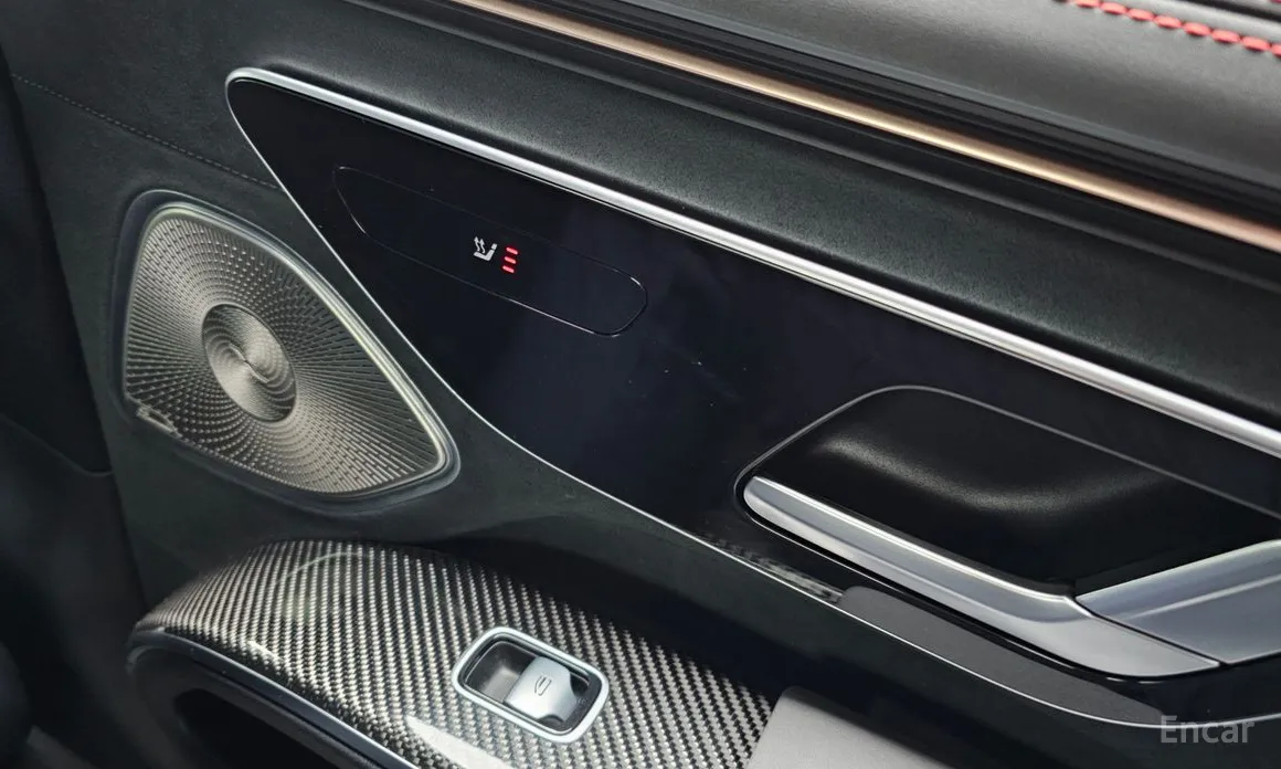 Фото 18 - Mercedes-Benz EQS