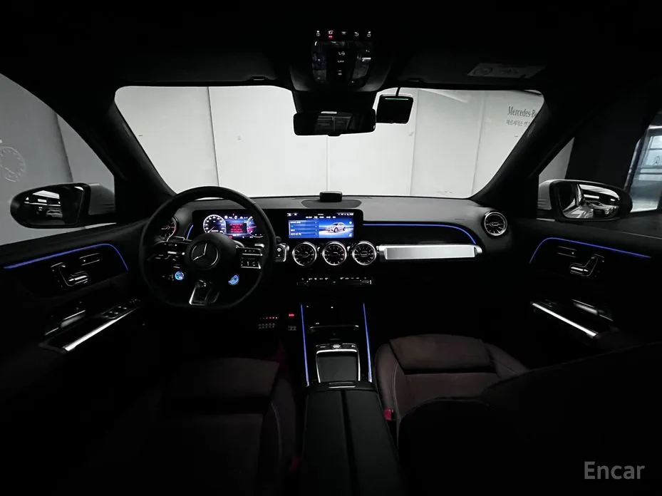 Фото 17 - Mercedes-Benz GLB-Class