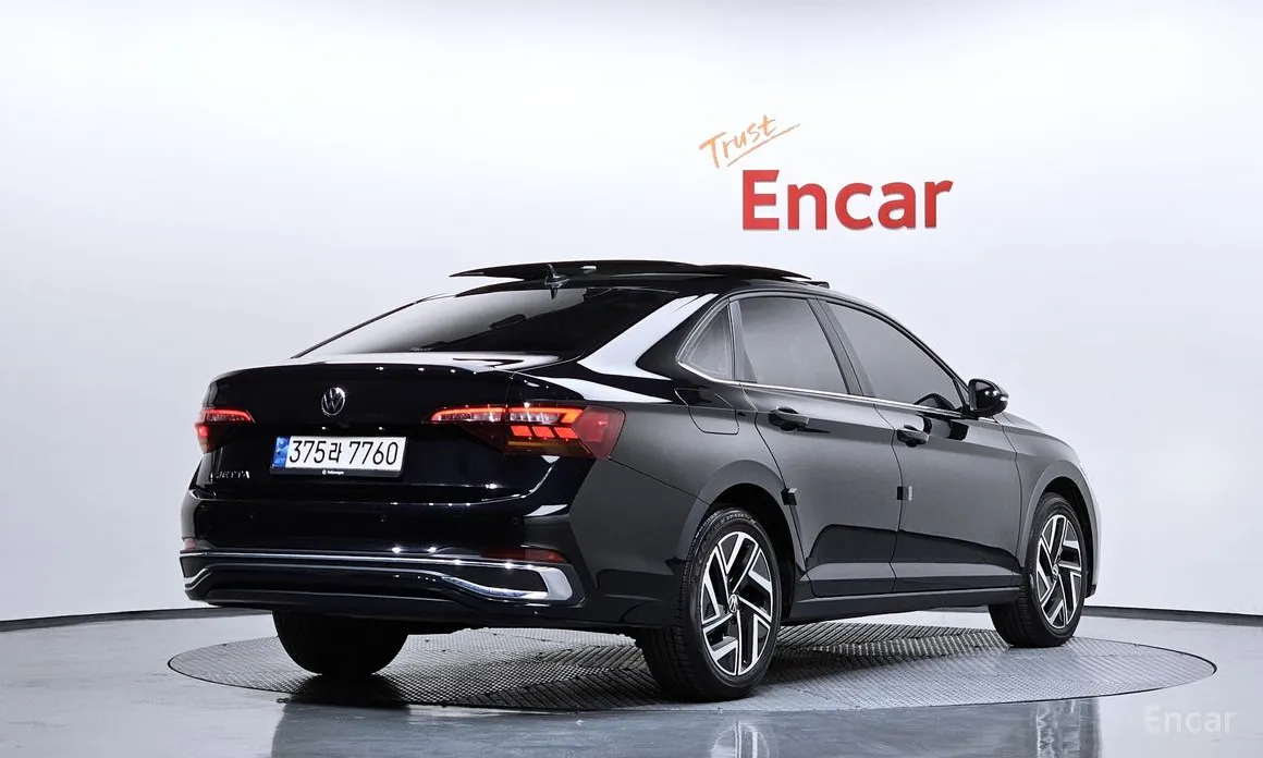 Фото 2 - Volkswagen Jetta