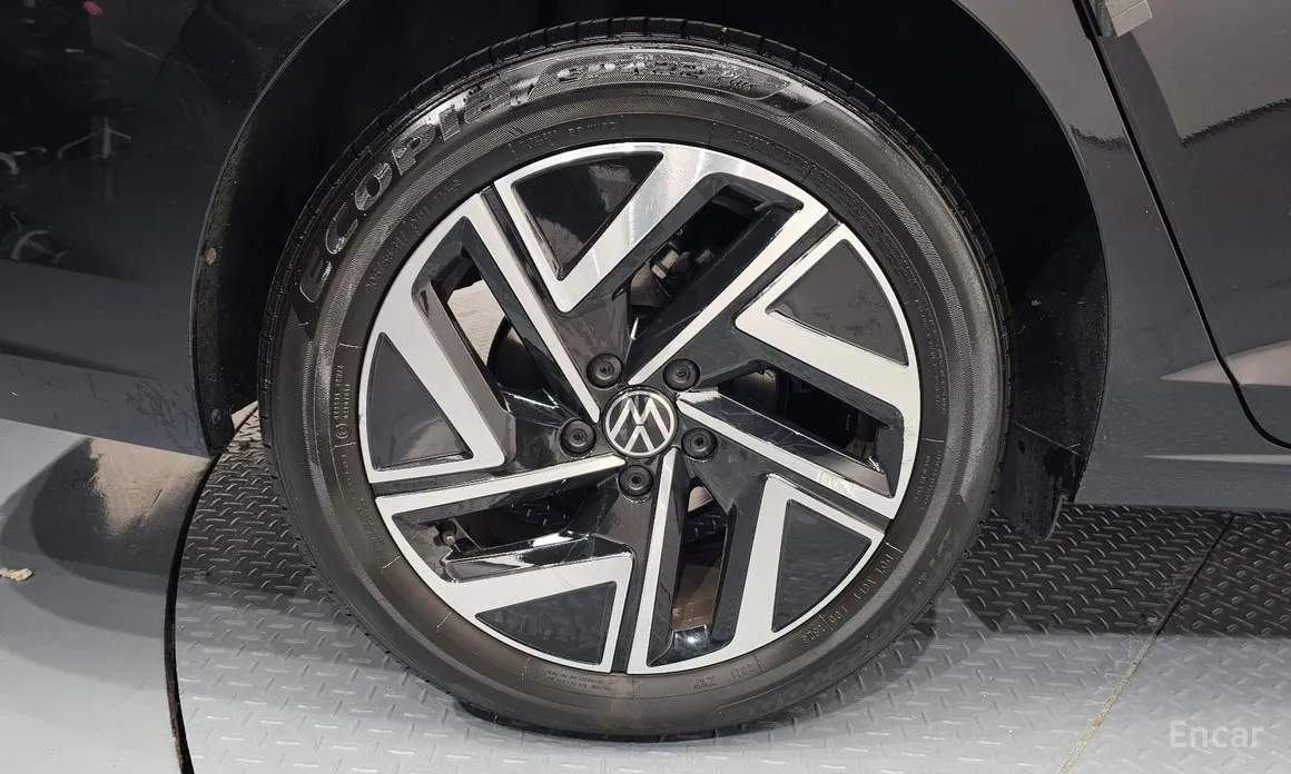 Фото 5 - Volkswagen Jetta