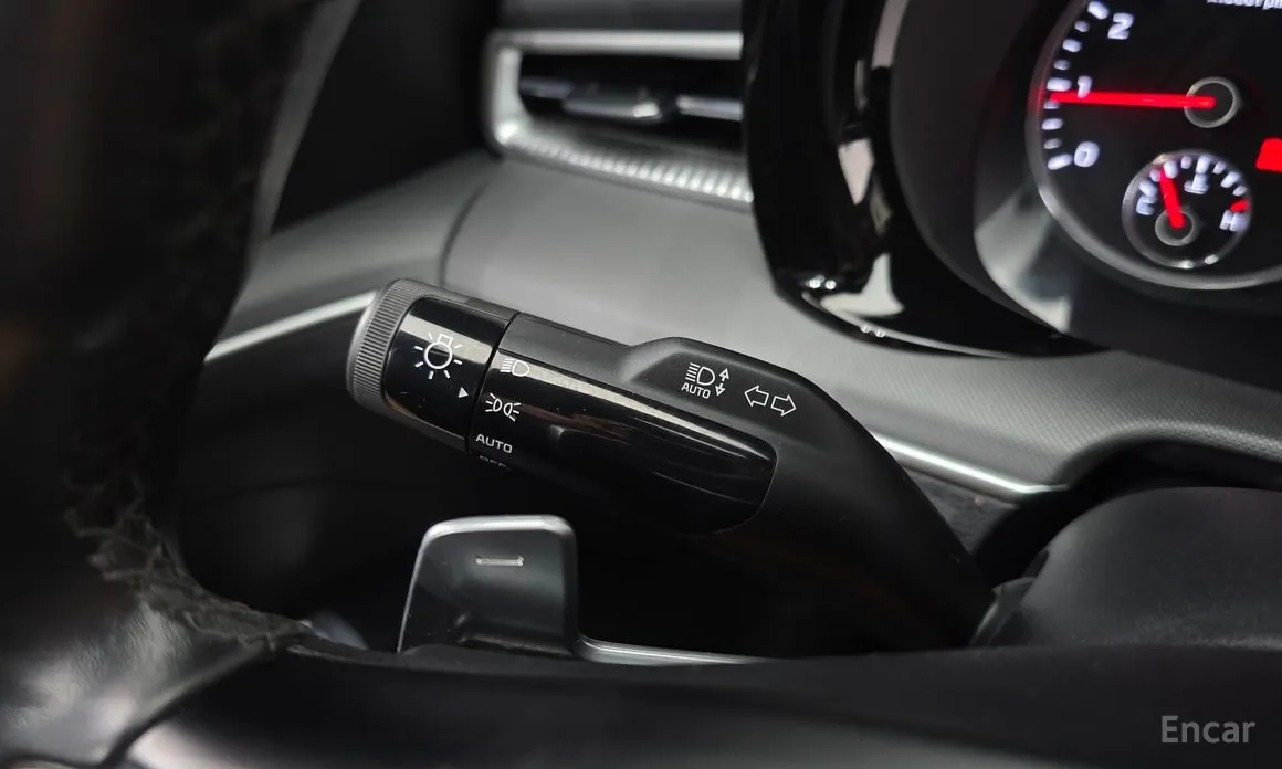 Фото 16 - Kia K5