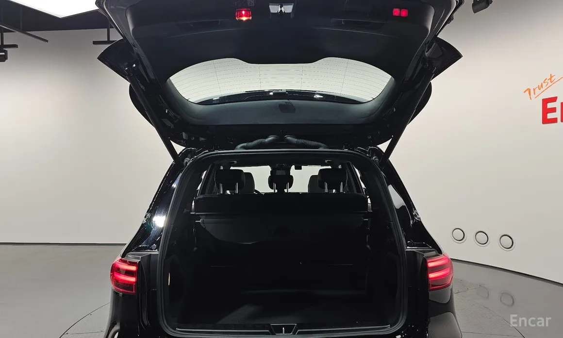 Фото 20 - Mercedes-Benz GLB-Class