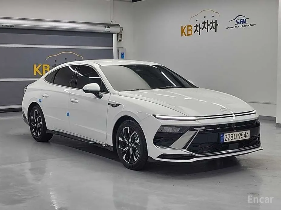 Фото 4 - Hyundai Sonata