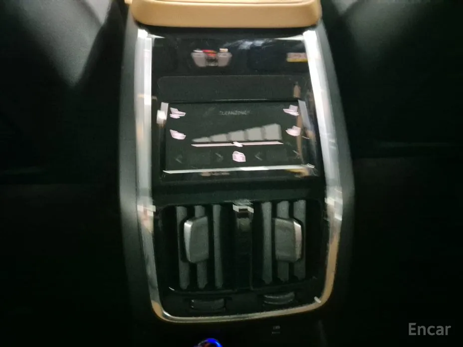 Фото 17 - Volvo S90