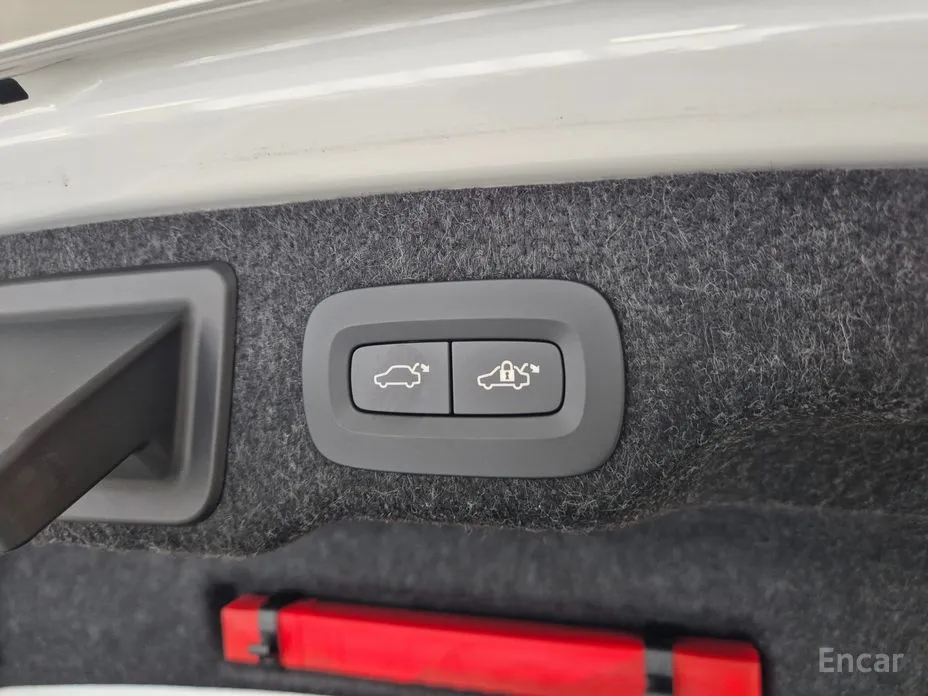 Фото 20 - Volvo S90