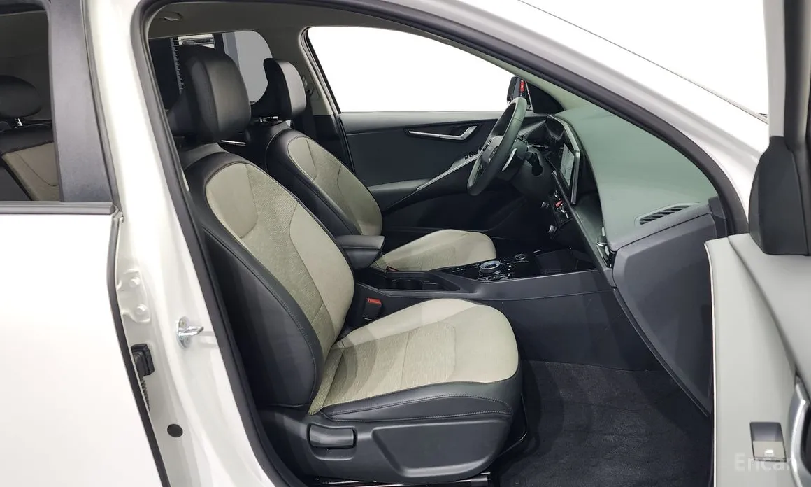 Фото 11 - Kia Niro