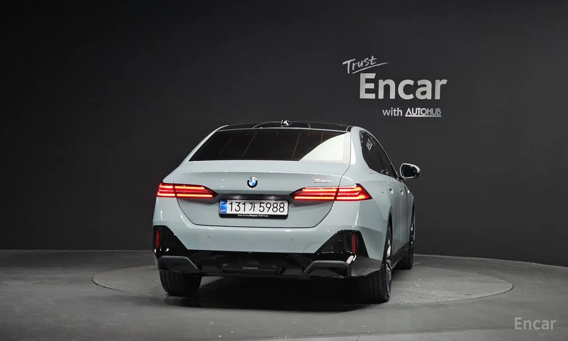 Фото 4 - BMW 5 Series