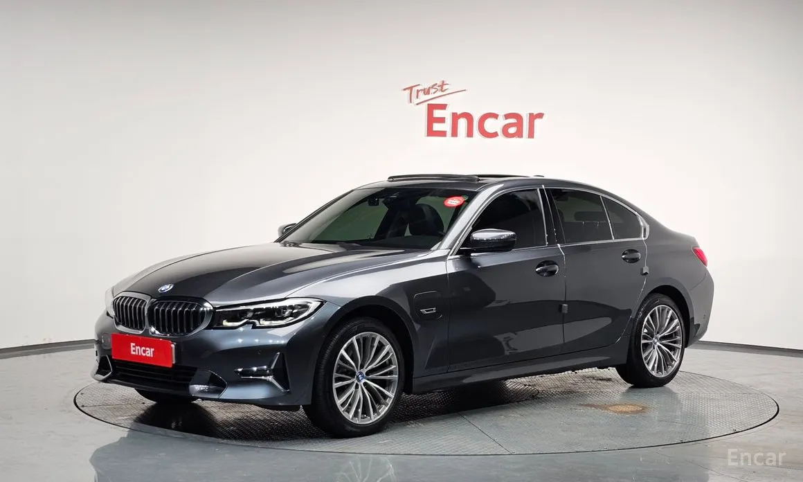 Фото 1 - BMW 3 Series