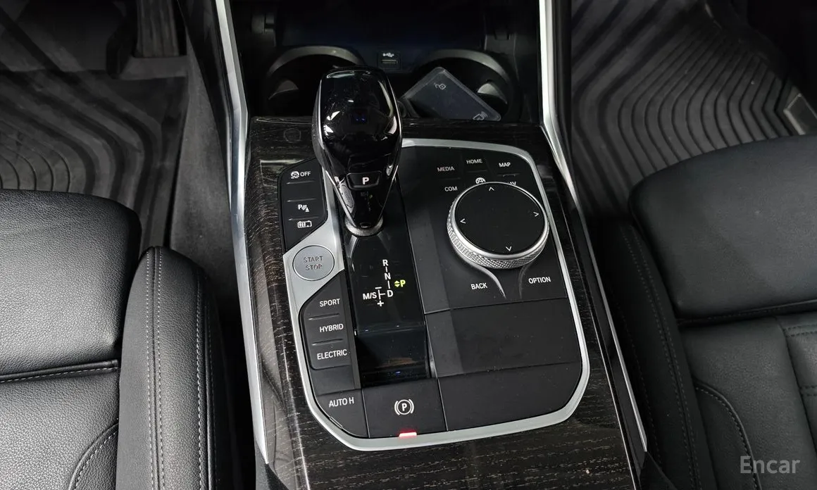 Фото 9 - BMW 3 Series