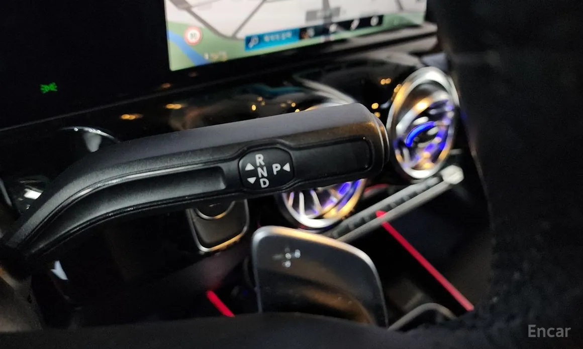 Фото 9 - Mercedes-Benz EQA