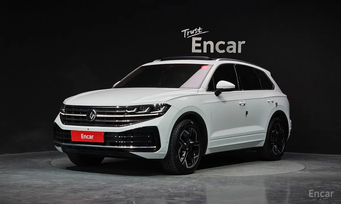 Фото 1 - Volkswagen Touareg