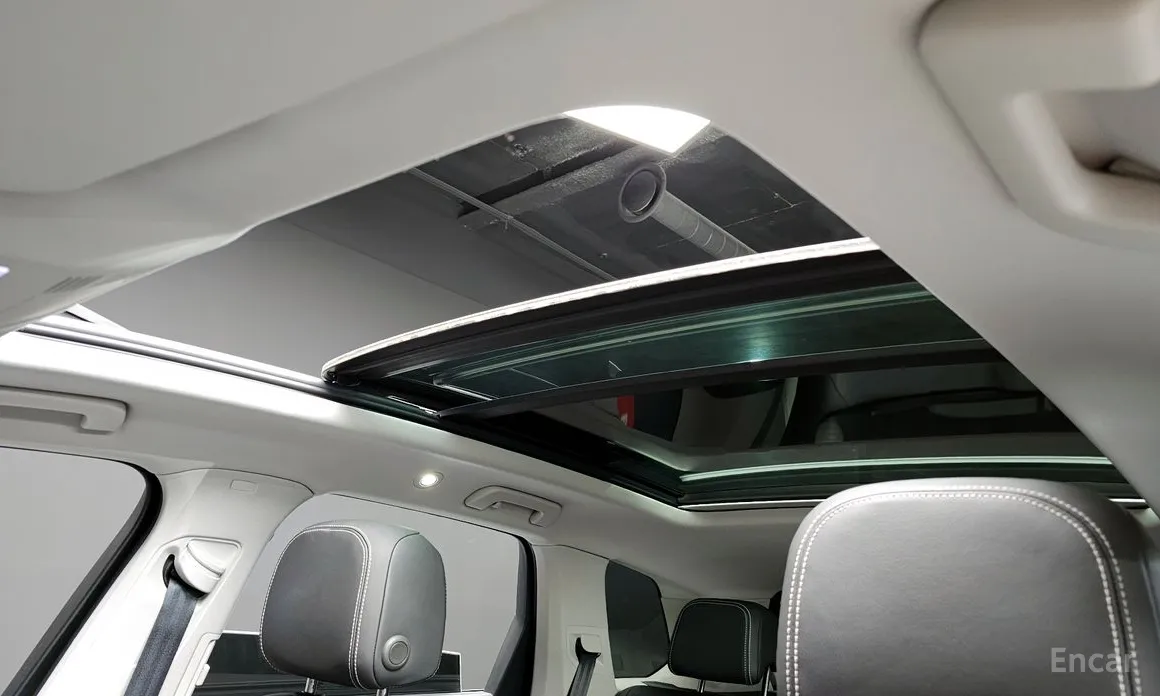 Фото 18 - Volkswagen Touareg