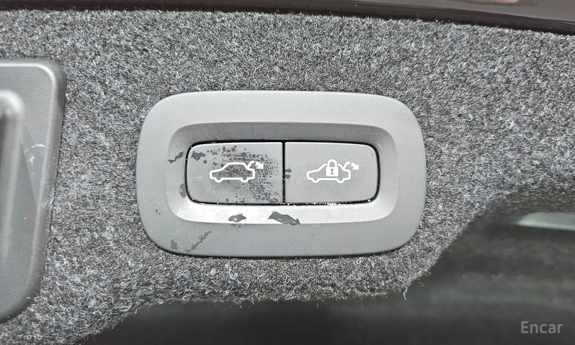 Фото 20 - Volvo S90