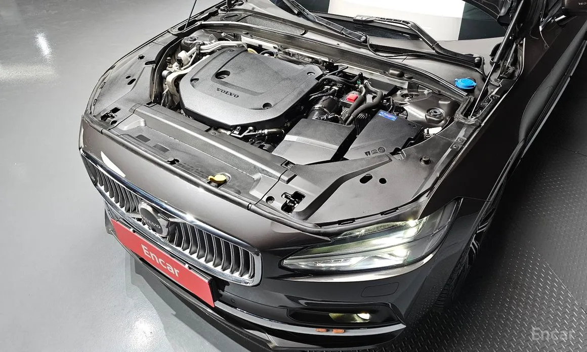 Фото 6 - Volvo S90