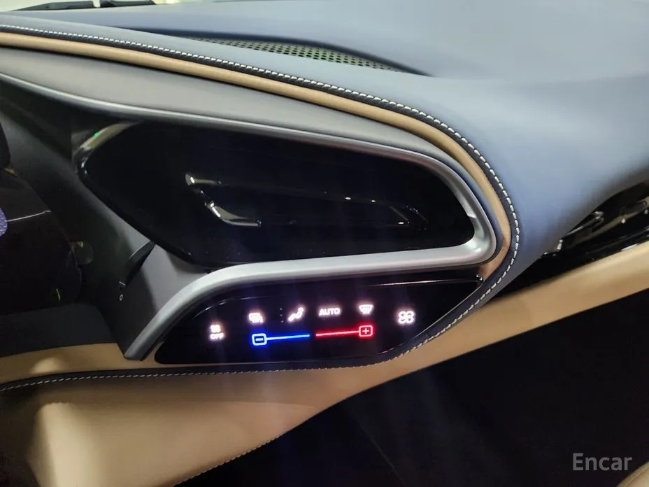 Фото 14 - Ferrari 296