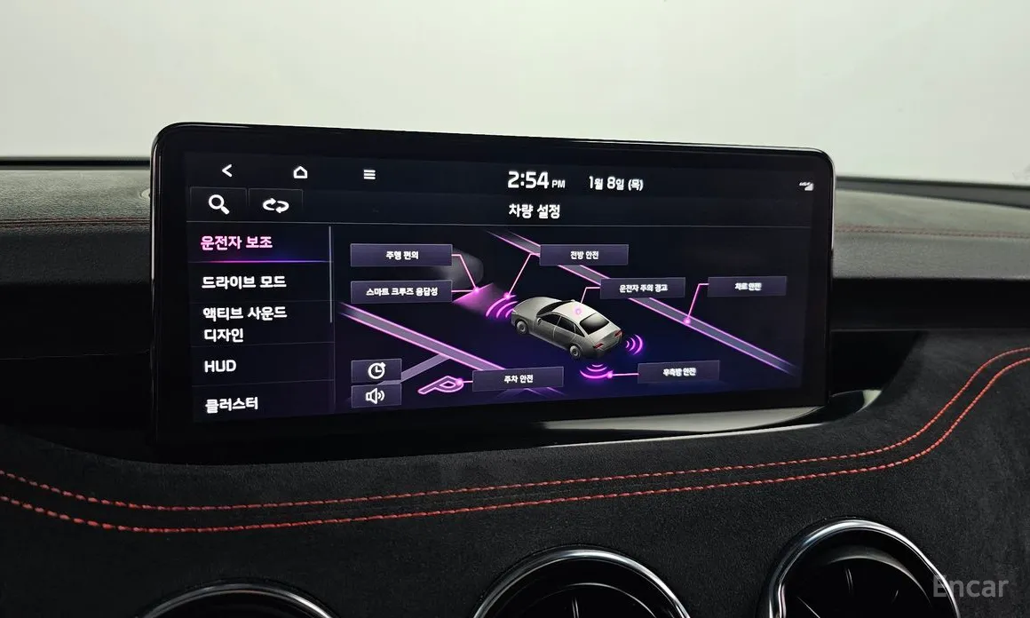 Фото 18 - Kia Stinger