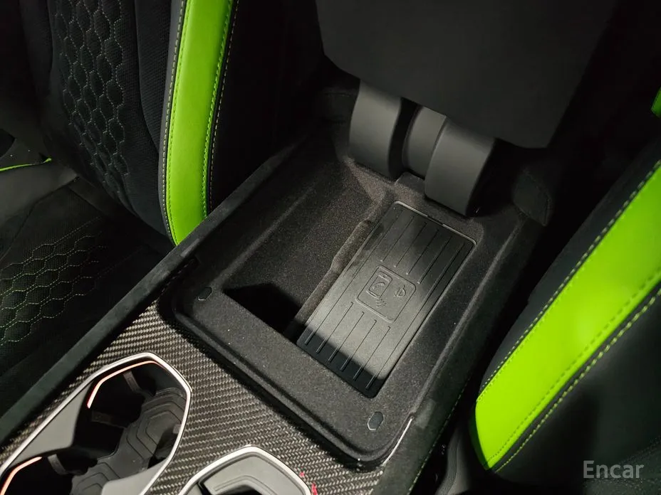 Фото 15 - Lamborghini Urus