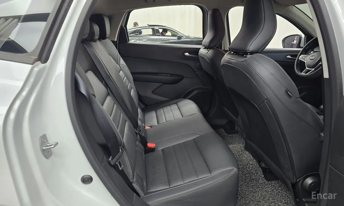 Фото 12 - Renault XM3