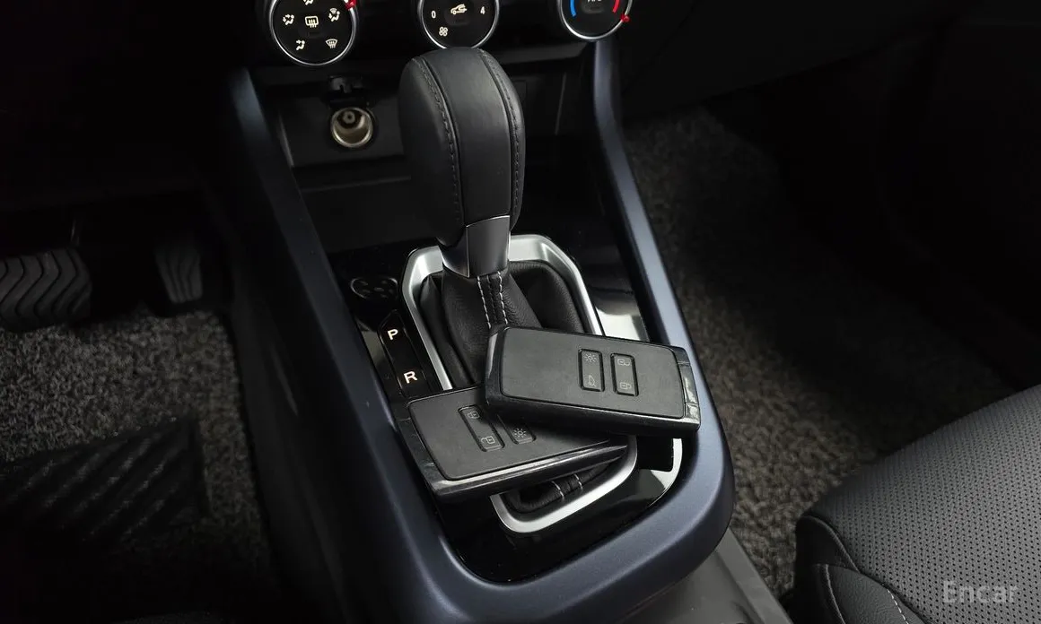 Фото 9 - Renault XM3