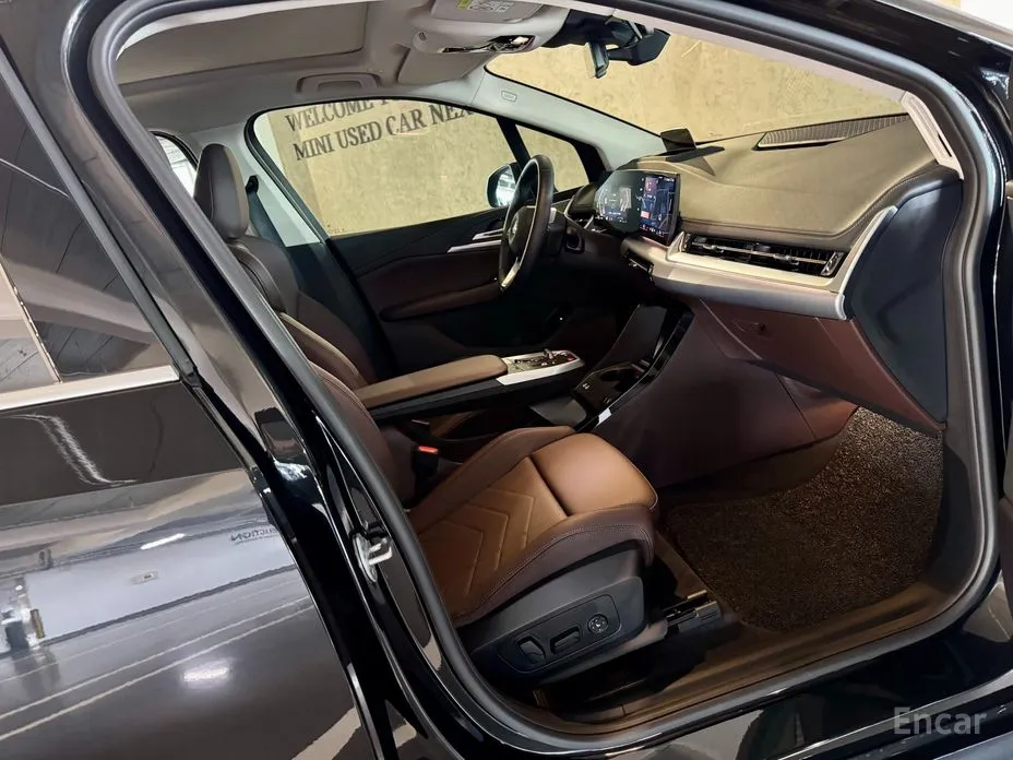 Фото 12 - BMW 2 Series