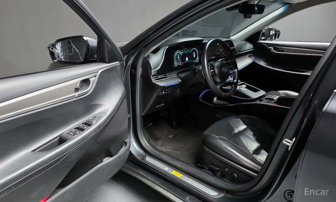 Фото 10 - Hyundai Grandeur