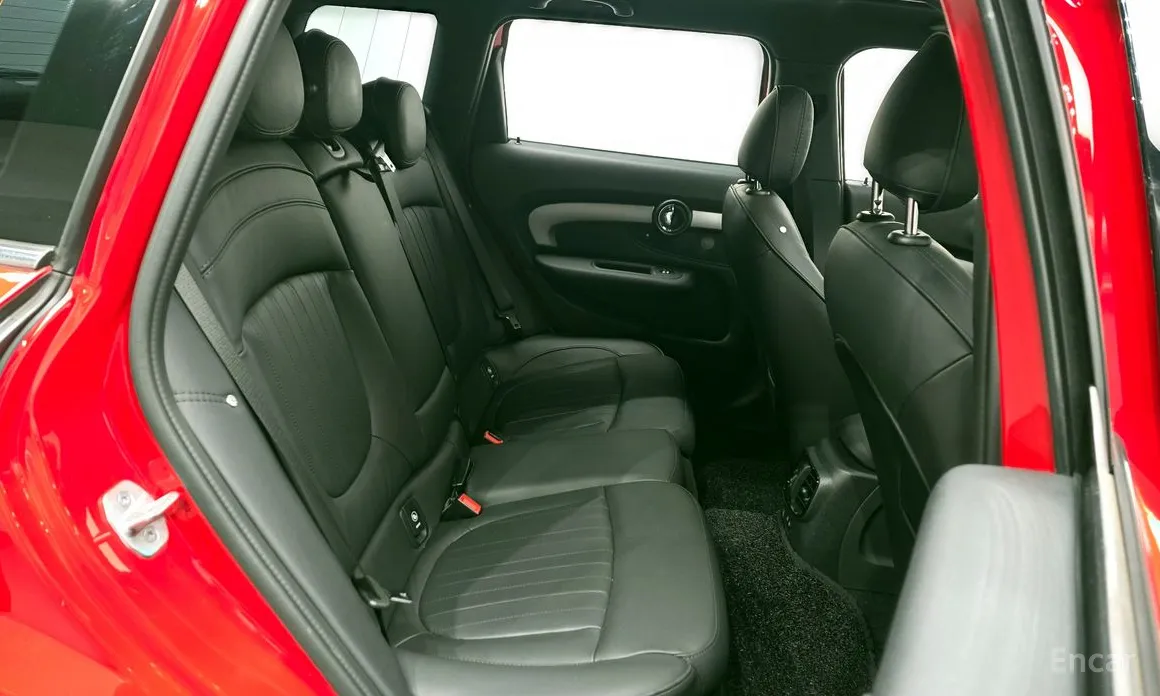 Фото 12 - Mini Clubman