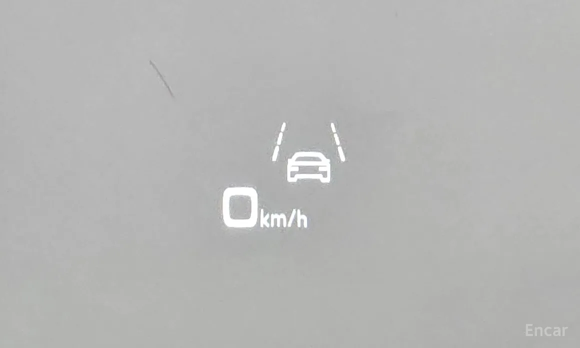 Фото 17 - Audi e-tron