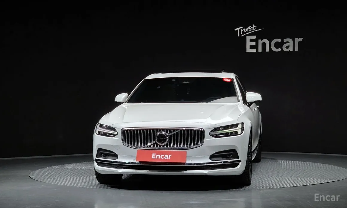 Фото 3 - Volvo S90