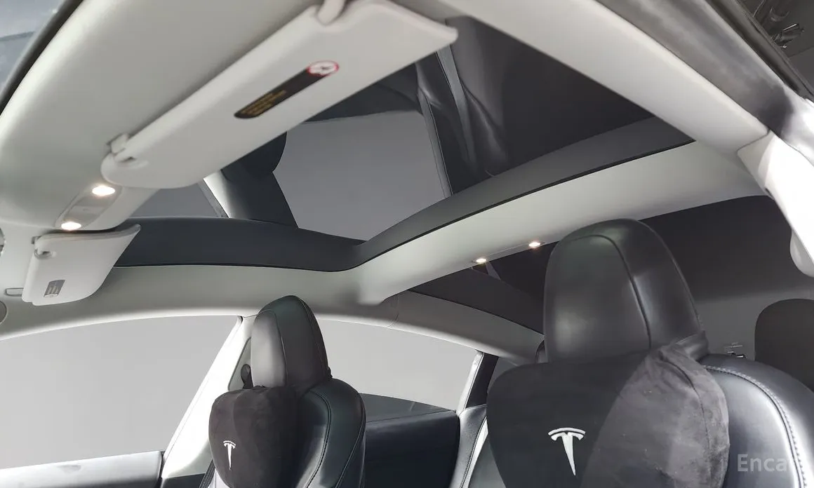 Фото 18 - Tesla Model 3