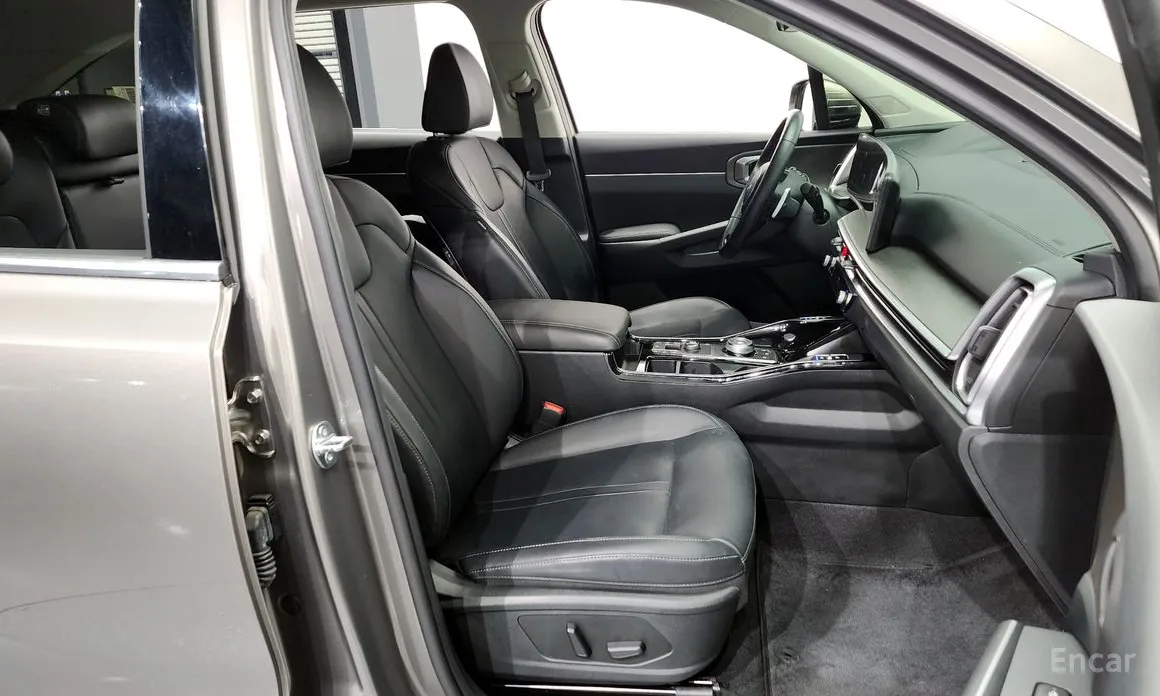 Фото 11 - Kia Sorento