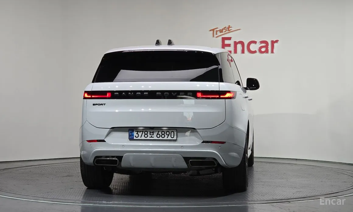 Фото 4 - Land Rover Range Rover Sport
