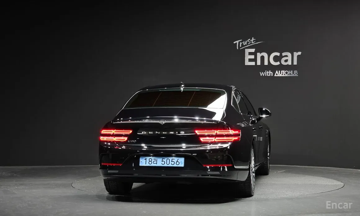 Фото 4 - Genesis G80