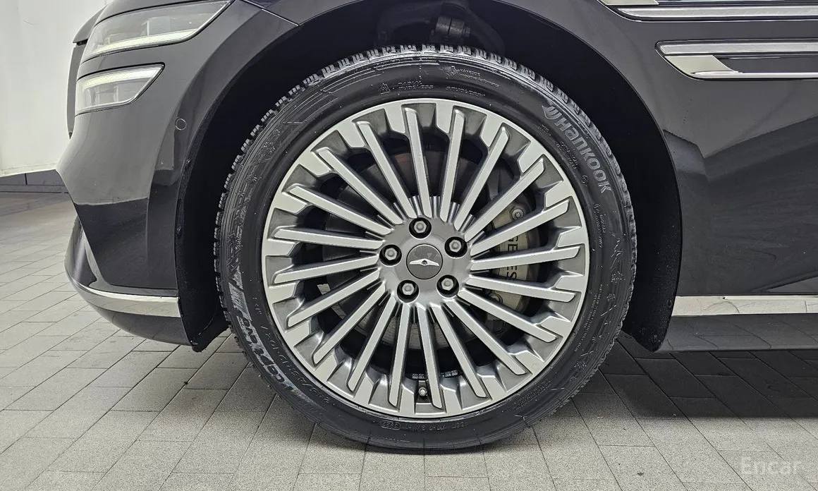 Фото 5 - Genesis G80