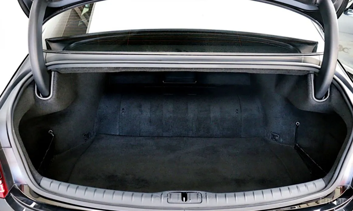 Фото 20 - Genesis G80