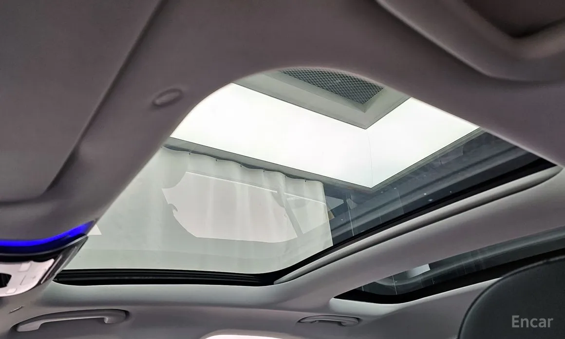 Фото 19 - Mercedes-Benz E-Class