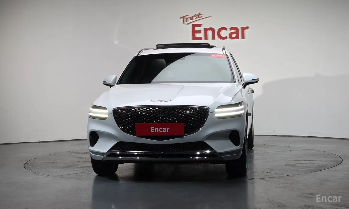 Photo 3 - Genesis GV70