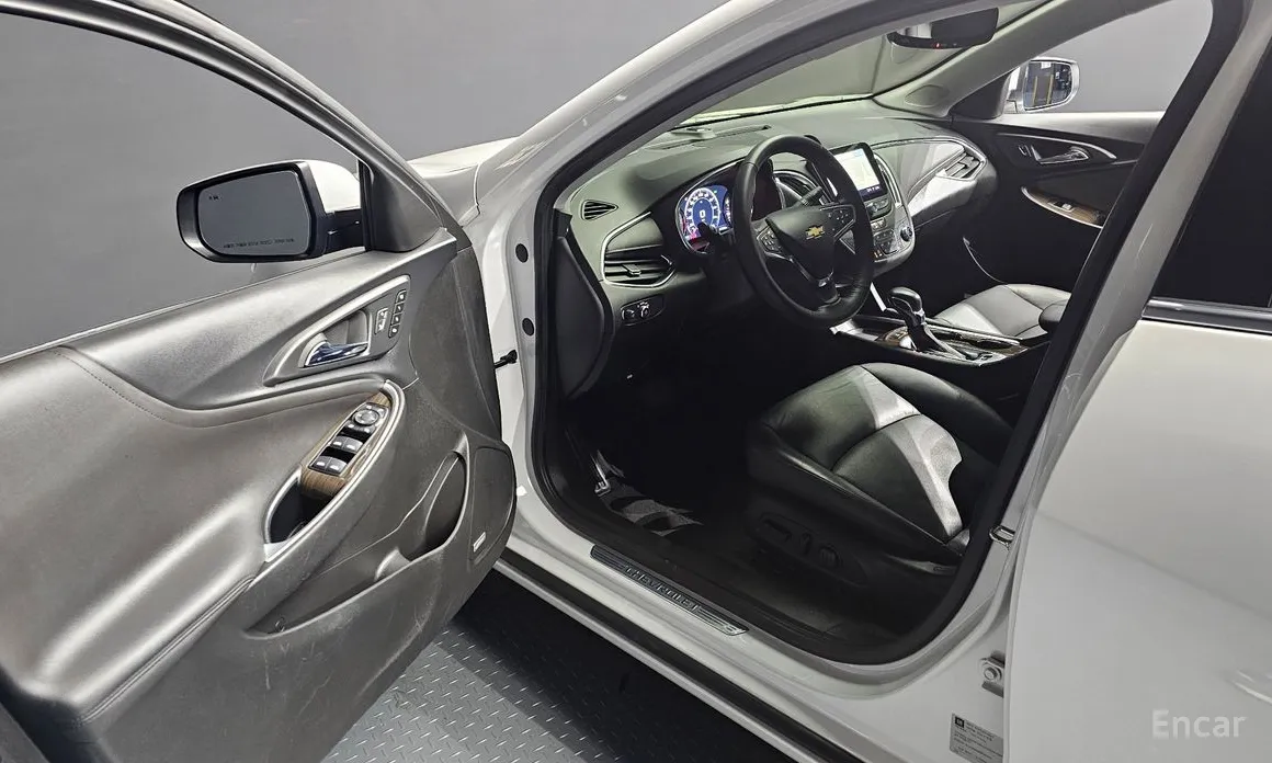 Фото 11 - Chevrolet Malibu